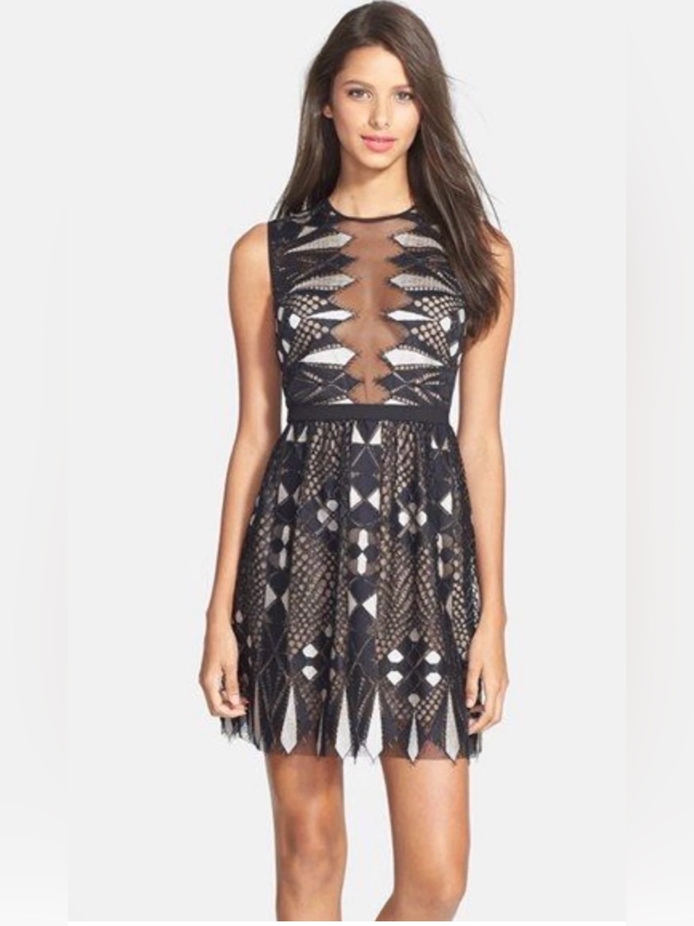 BCBGMAXAZRIA Kailey Embroidered Mesh Lace Dress in Black/Comb - Size 4